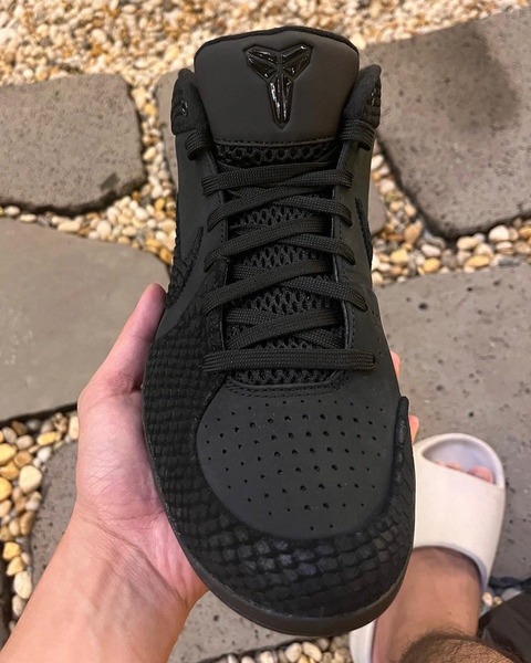 First Look at the Nike Kobe 4 Protro 